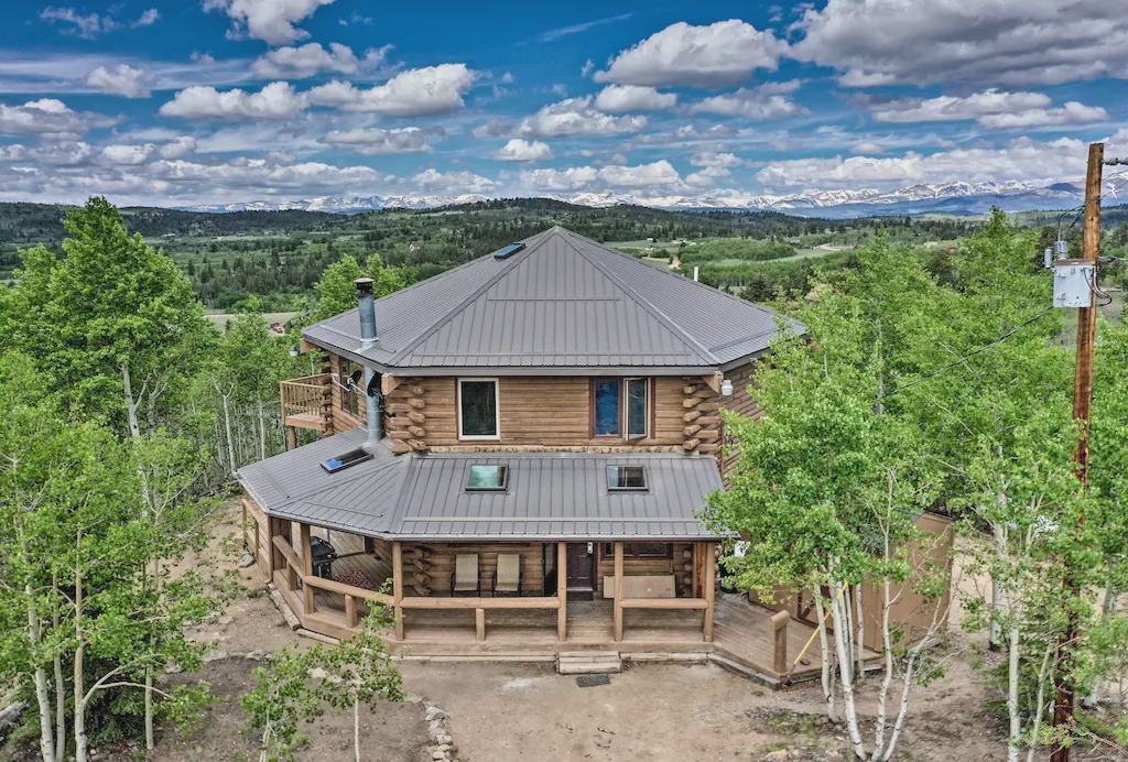 Indian Mountain Cabin | Pet Friendly Como Cabin w/ Mountain Views!