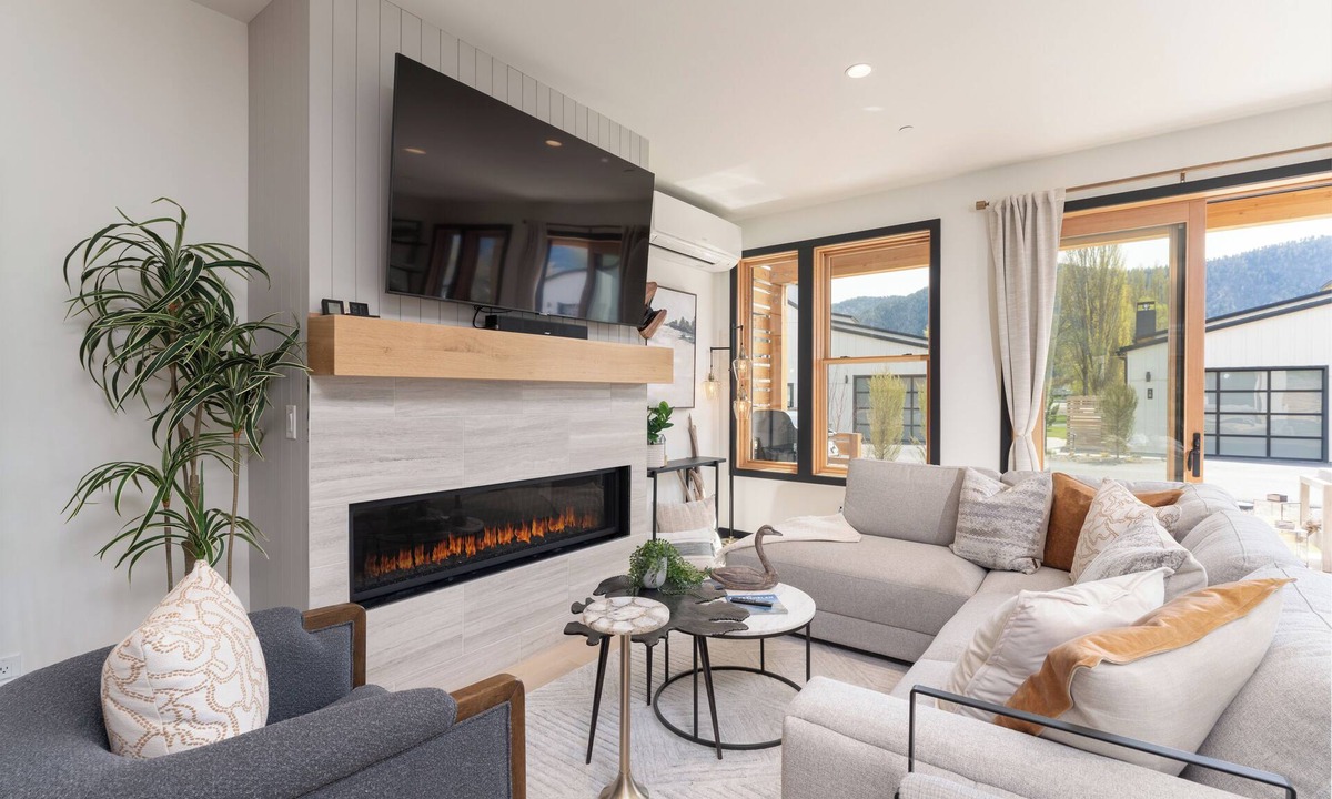 Wapato Point House | Ponderosa 4A at Wapato Point Resort on Lake Chelan