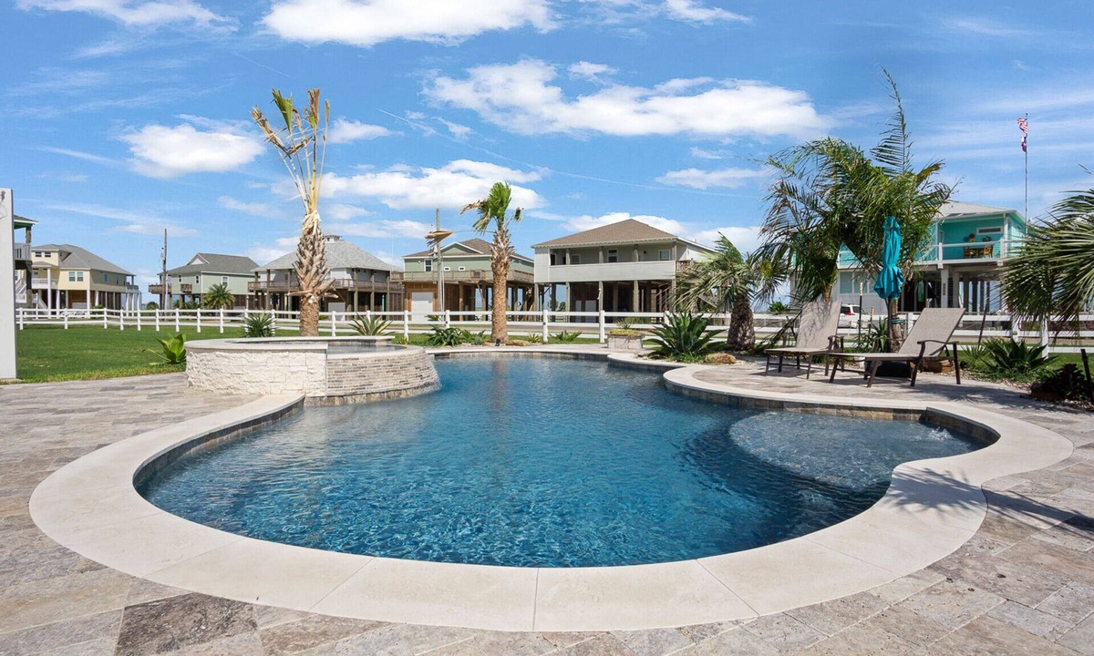 Crystal Beach House | Private Heated Pool & Hot Tub ~ Ocean View ~ King Beds ~ Quiet & Peaceful