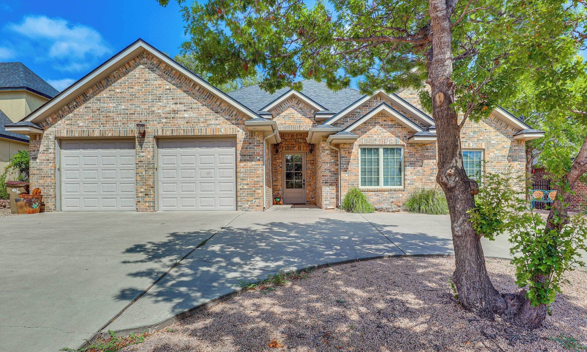 Canyon House | Private Hot Tub & Patio: Golf Retreat in Canyon!