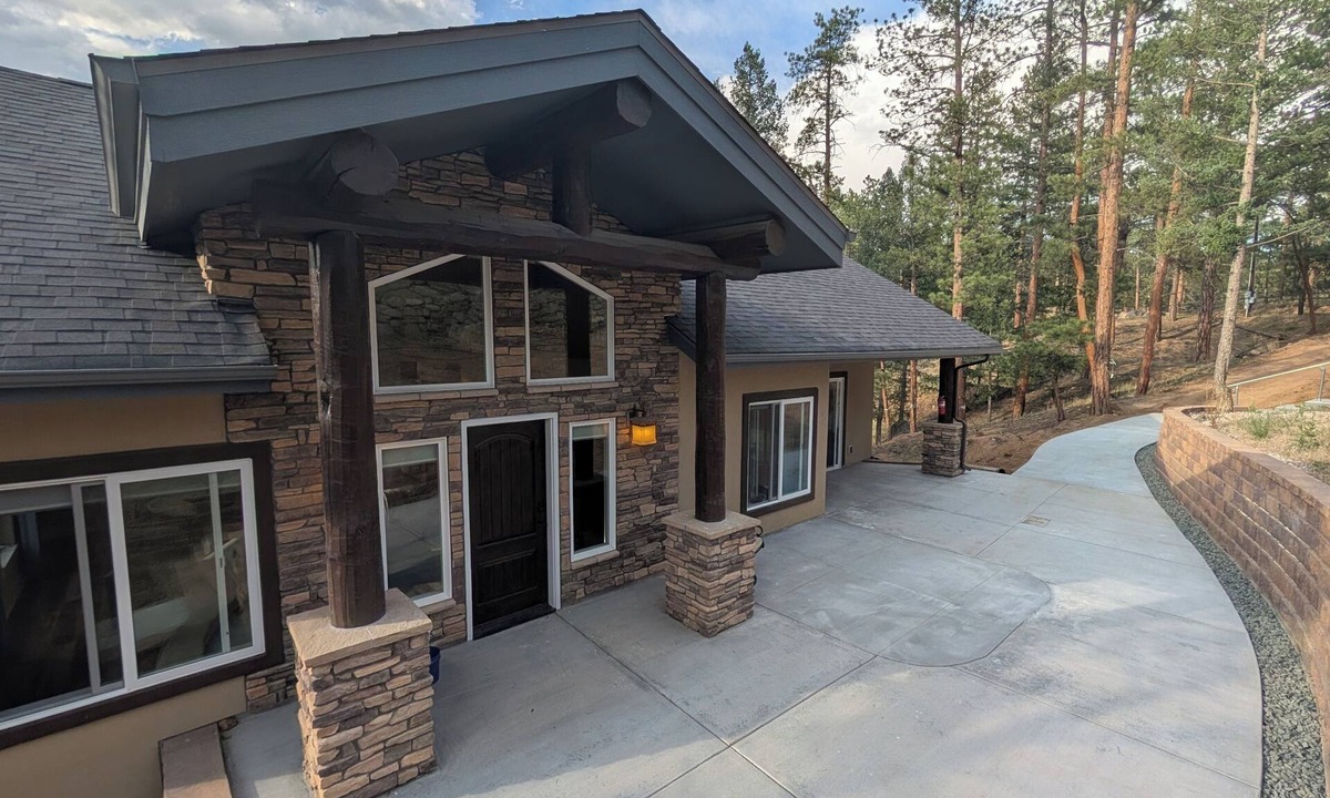 Sedalia House | Private Mountain Sanctuary. New 2BR Sedalia House in Pike NF, Fishing & Trails