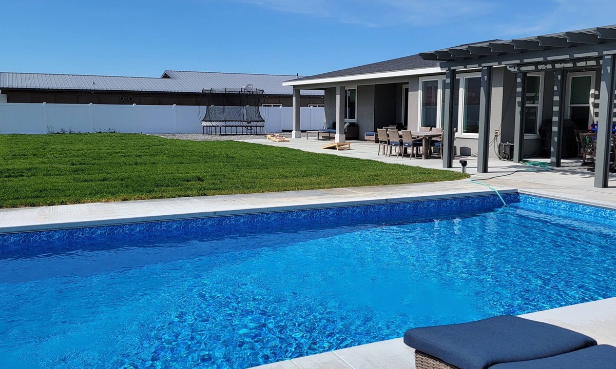 Desert Aire House | Private Pool, Hot tub & large yard just waiting for you to enjoy.