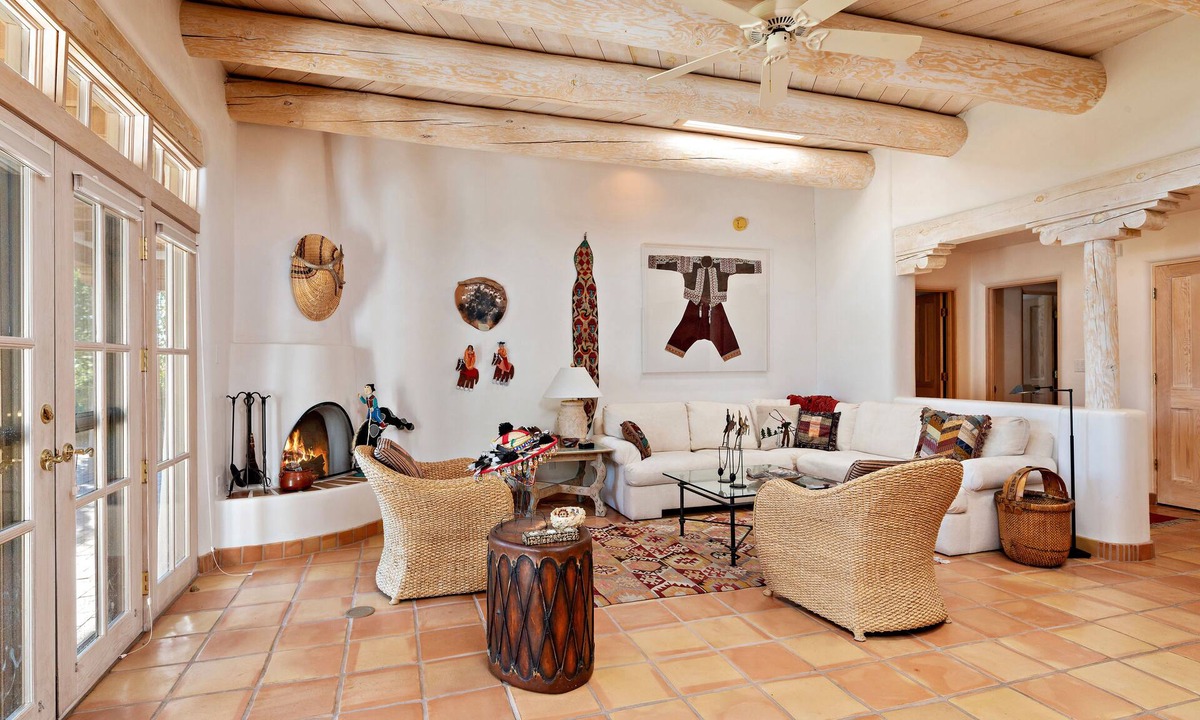 Quail Run House | Quail Run 688 | Third Fairway Views | 2 Fireplaces | Private Patio | 2-Car Garage | Golf Course