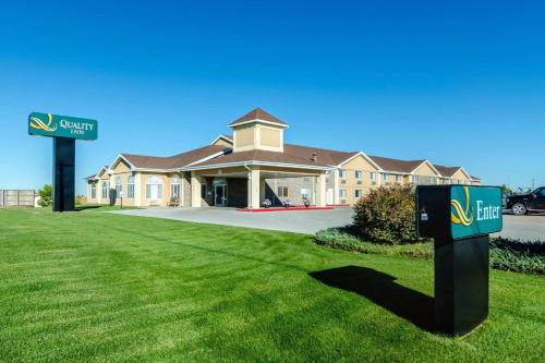 Alliance Hotel | Quality Inn Alliance