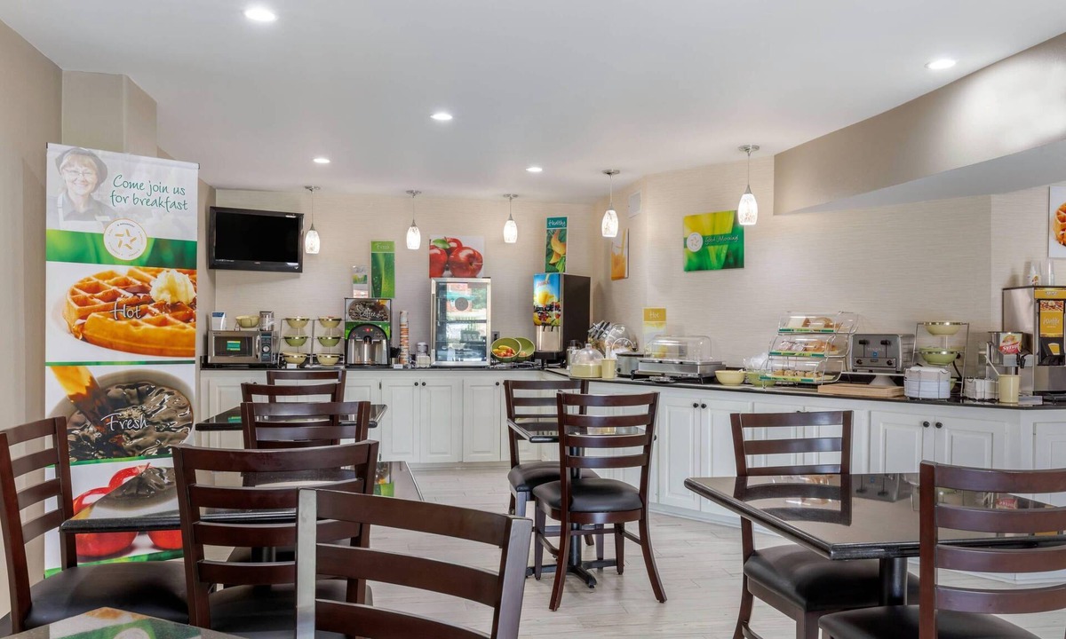 McComb Hotel | Quality Inn McComb