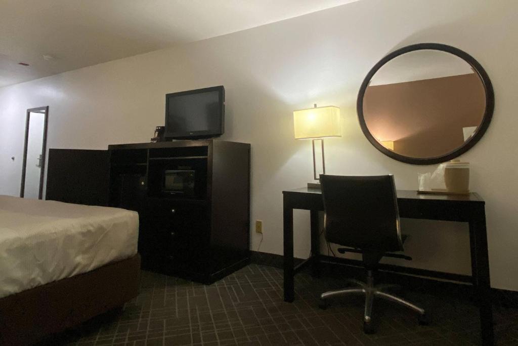 Post Falls Hotel | Quality Inn Post Falls - Coeur d'Alene