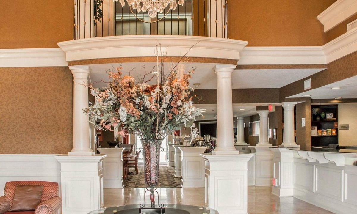 North San Antonio - SAT Hotel | Quality Suites San Antonio Northeast