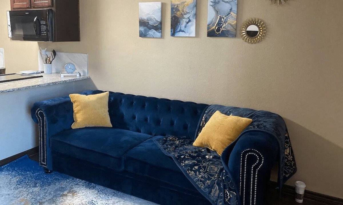 Lacy-Lakeview Apartment | Quiet & Comfy Apartment Lacy Lakeview