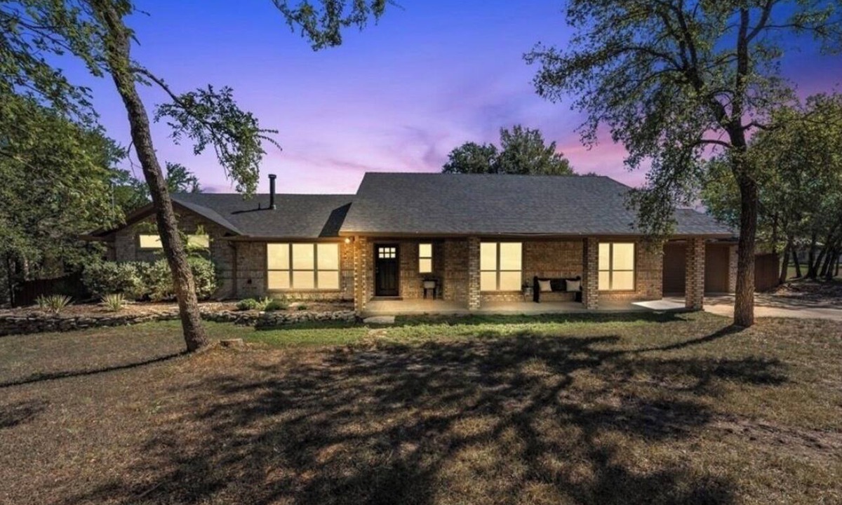 Morgans Point Resort House | Relax, Unwind & Recharge at Tejas En El Lago