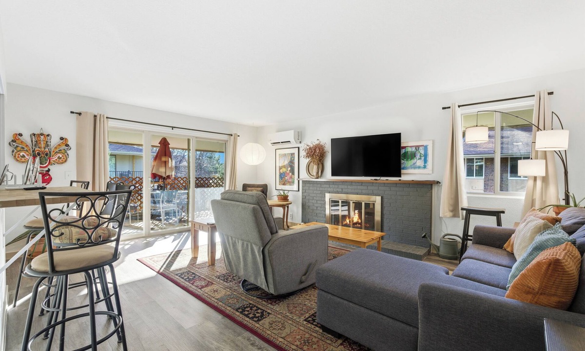 East Boulder Apartment | Relaxing Condo Near Boulder’s Top Attractions