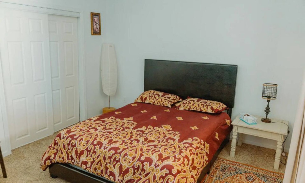 Northeast El Paso Apartment | Retro Comfortable Studio w/Private Entrance #3 🐶