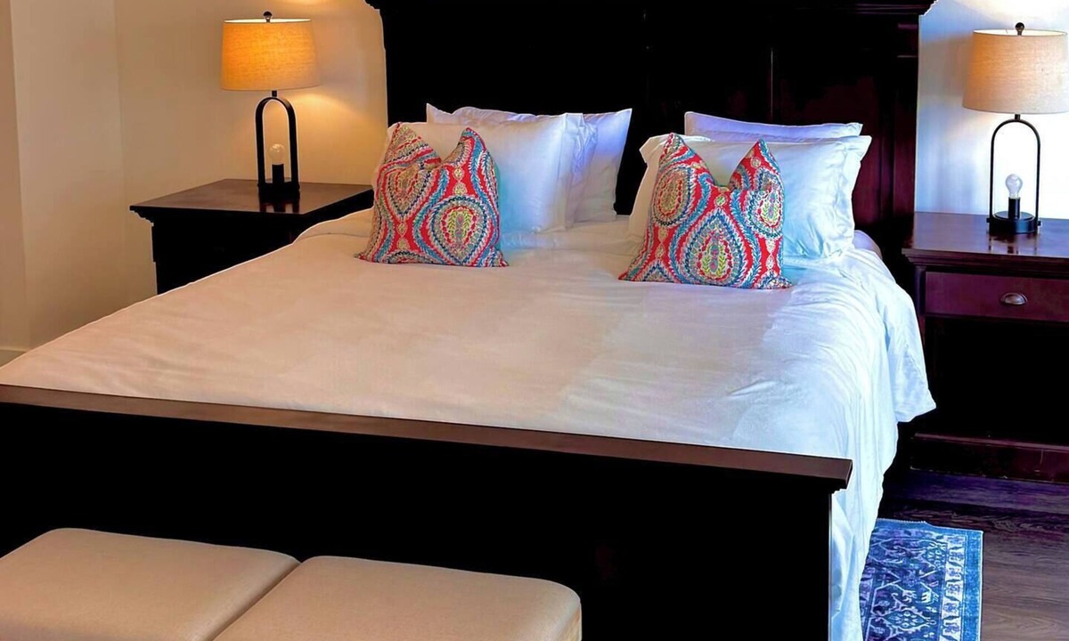 Cherry Creek Apartment | Rooftop Pool, Free Parking, Lux in Cherry Creek by Haven & CO