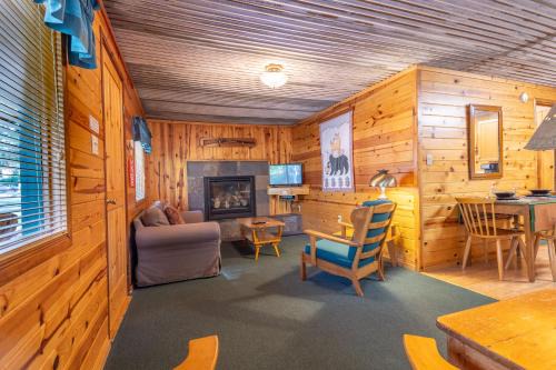 Ruidoso House | Ruidoso Lodge Cabins # 3