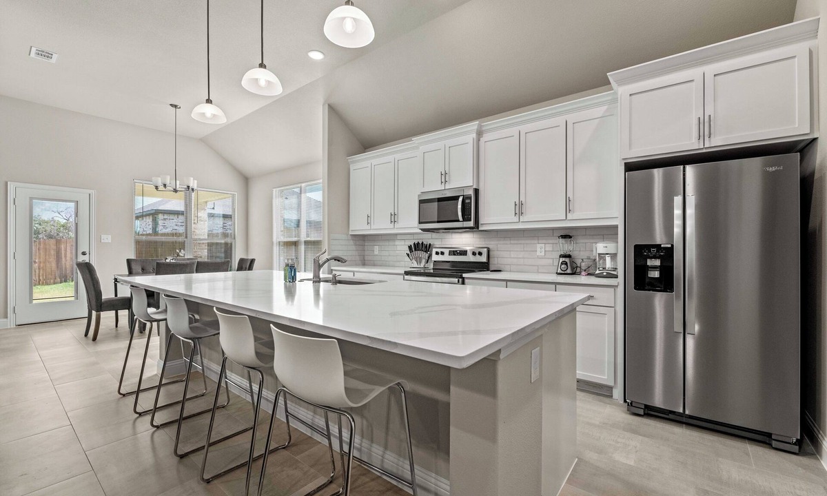 White Settlement House | Saddle Hills Settlement - 4 Cutting-edge Bedrooms
