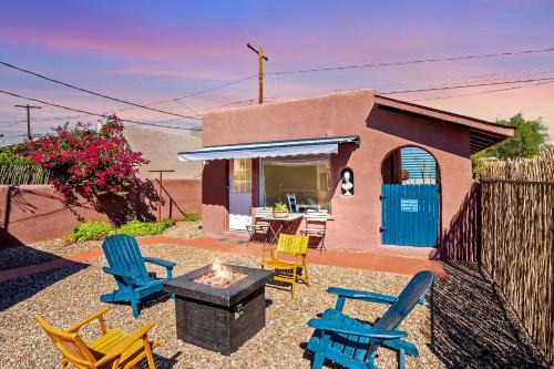 Sam Hughes House | Saguaro Suite - Historic Guesthouse 2 Blocks from the UofA