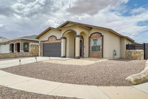 Santa Teresa House | Santa Teresa Home w/Patio & Grill!