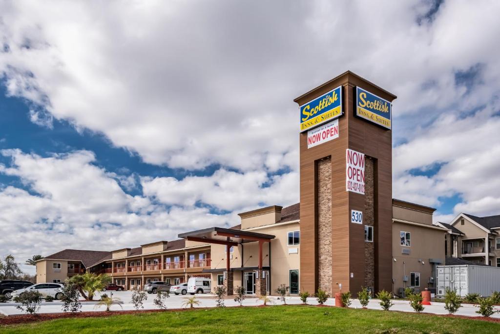 Katy Hotel | Scottish inn Katy