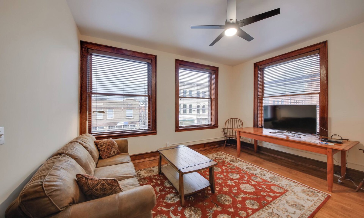 Wallace Condo | Ski & Explore! Charming Downtown Wallace Condo