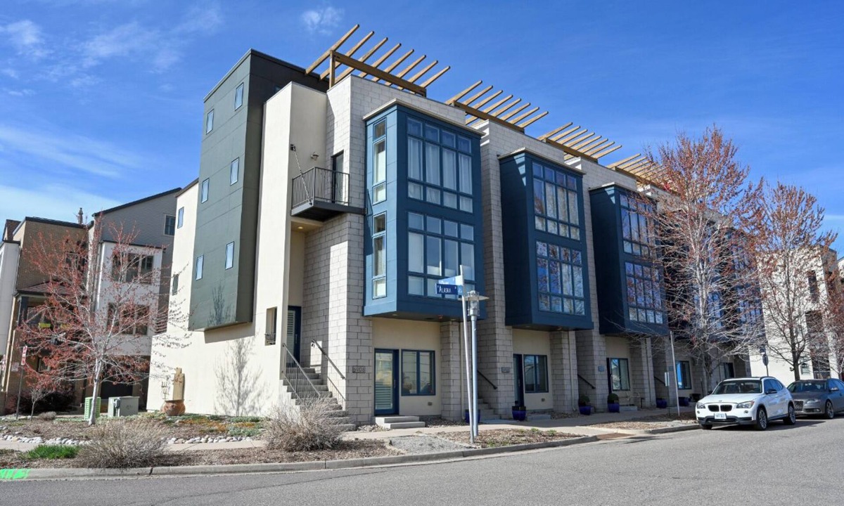 Belmar House | Sophisticated Home in Belmar’s Exclusive Community