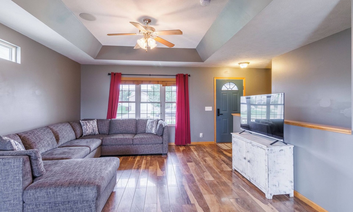 Lincoln House | Spacious 4-bedroom house in Lincoln