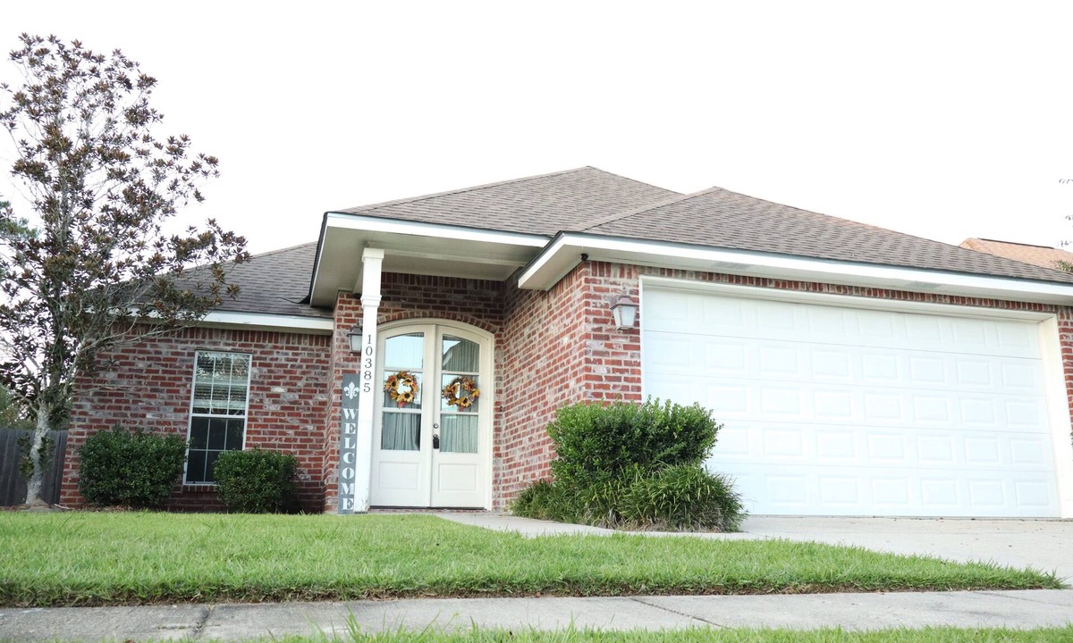 Denham Springs House | Spacious Denham Springs Getaway – Near Shopping, Dining & LSU!