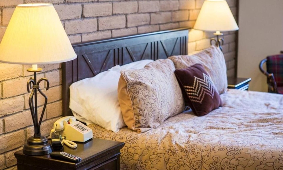 Salmon Hotel | Stagecoach Inn