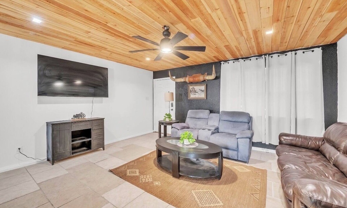 Killeen House | Step Into Style: Open Living, Wooden Ceilings 4BD 2BA Haven
