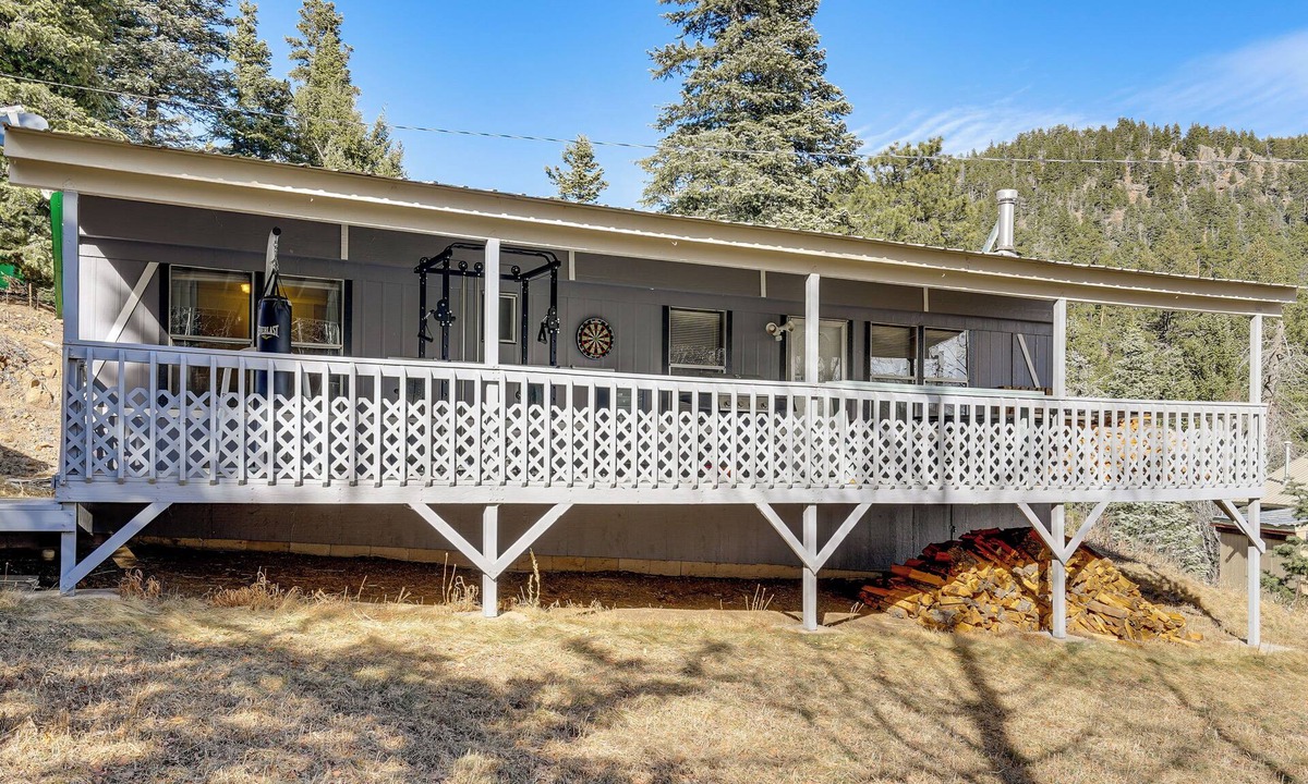 Rye House | Steps to Lake Isabel & Trails! Mtn-View Hideaway