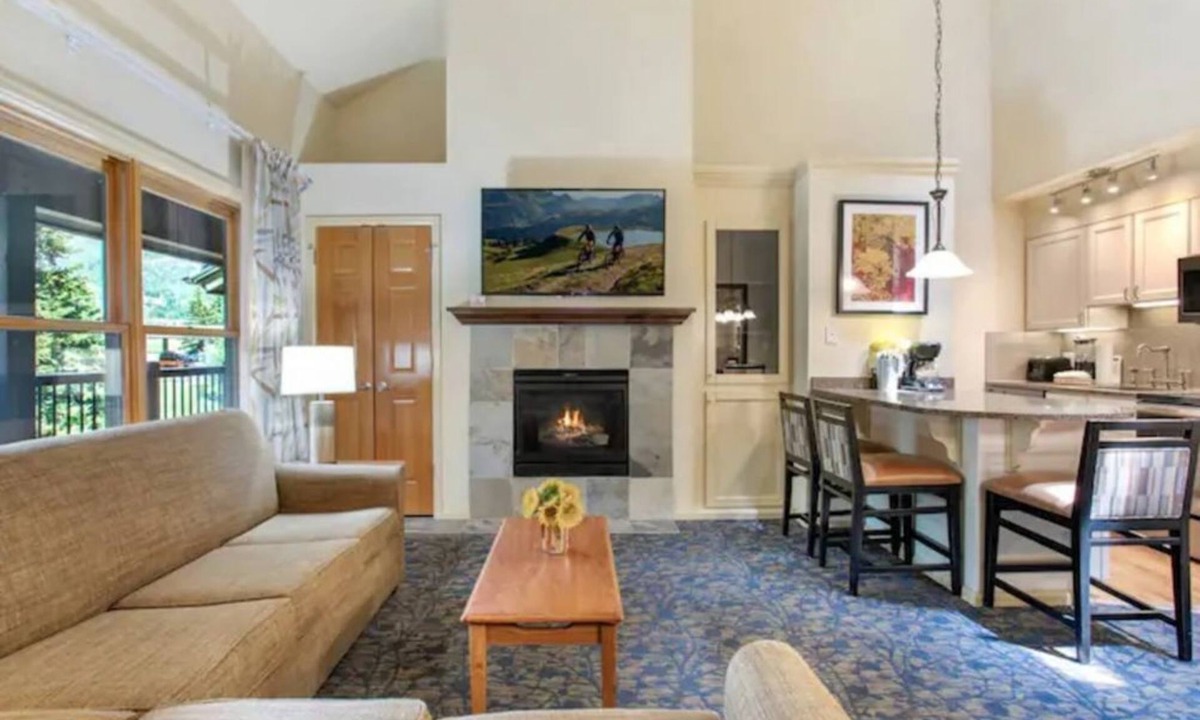Vail Apartment | Streamside at Vail Spacious 1BR Condo with Pool for Families