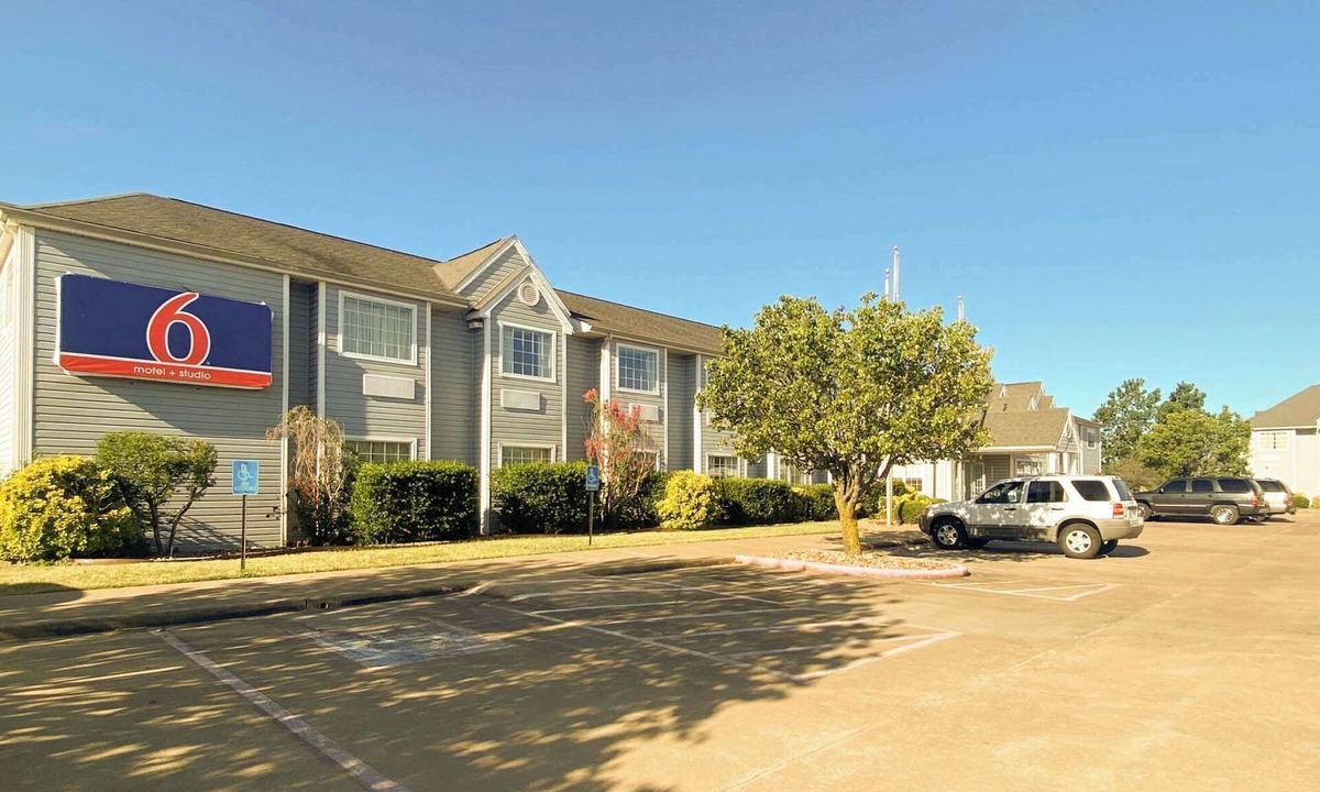 McAlester Hotel | Studio 6 Mcalester, Ok - South