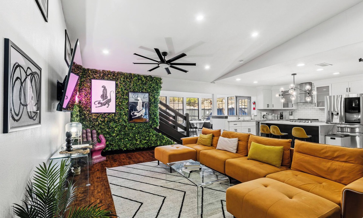 North Central Carrollton House | Stunning Carrolton Castle with 4 Bedrooms + Pool + Media Room