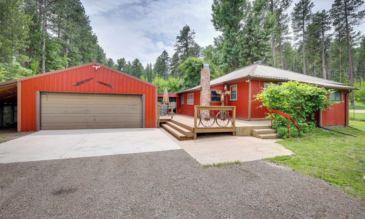 Sturgis Cabin | Sturgis Motorcycle Rally Cabin By Deadwood, Camp 5