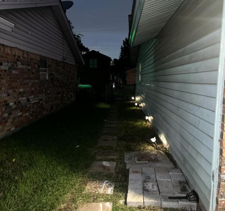 Pleasant Grove House | Stylish Container Stay Near Dallas - Hidden Trail