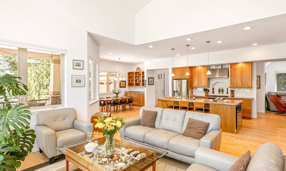 Newlands House | Stylish Home with Pool & Game Room, 5-min to Downtown