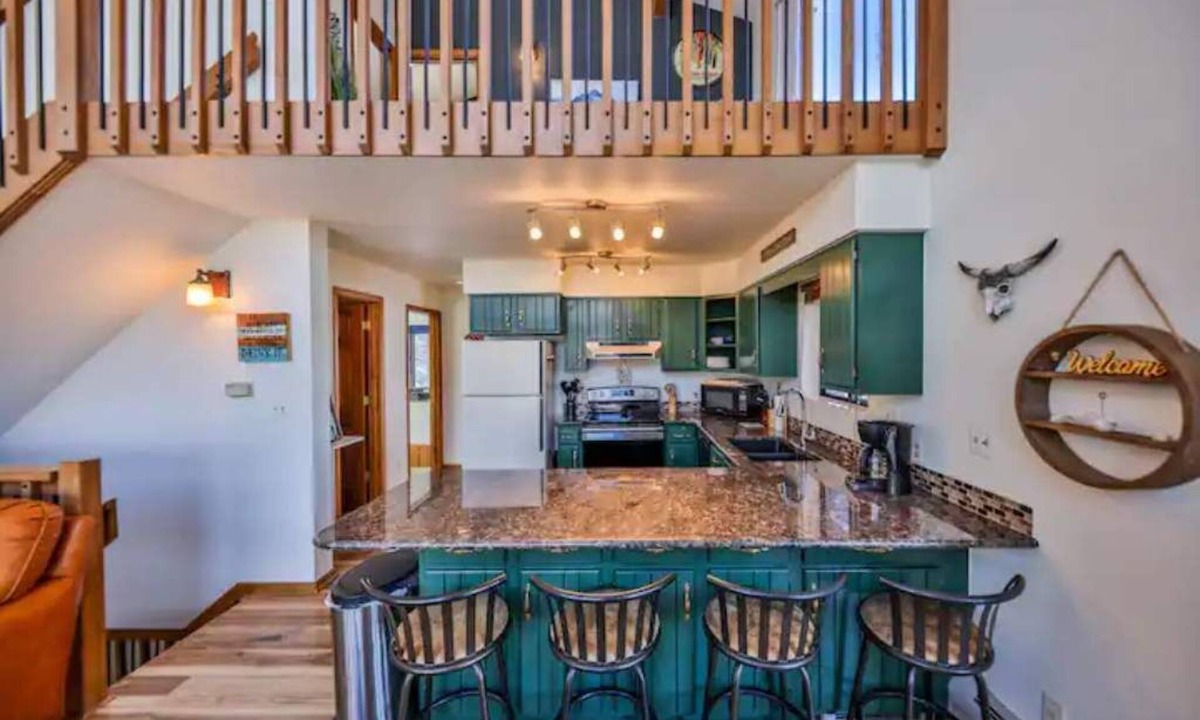 Granby Cabin | Summer Escape on Lake Granby 4BR Retreat, near Grand Lake, RMNP & Hot Springs