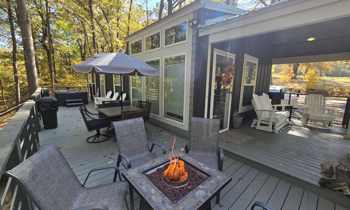 Broken Bow Cabin | Sweethart | Romantic Getaway | Hot Tub | Keyless