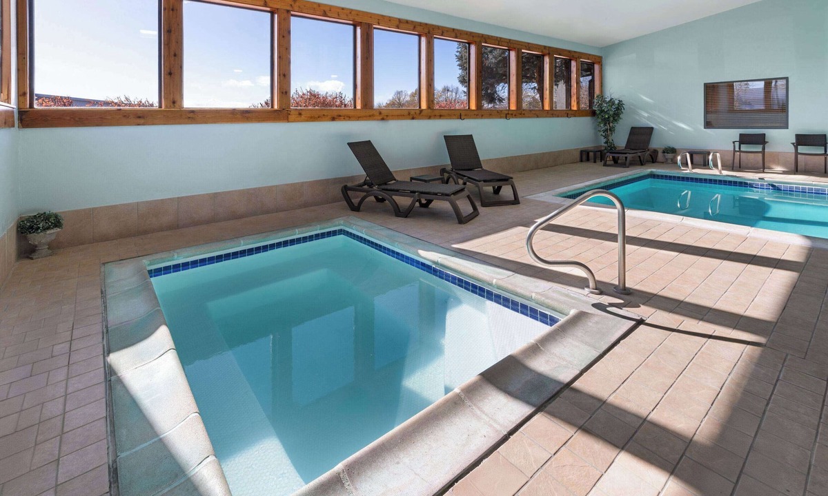Aurora Hotel | SYLO Hotel Denver Airport, a Ramada by Wyndham