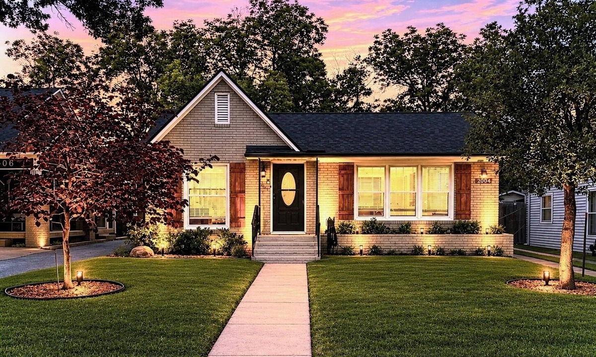 Wichita Falls House | The Bungalow on Speedway