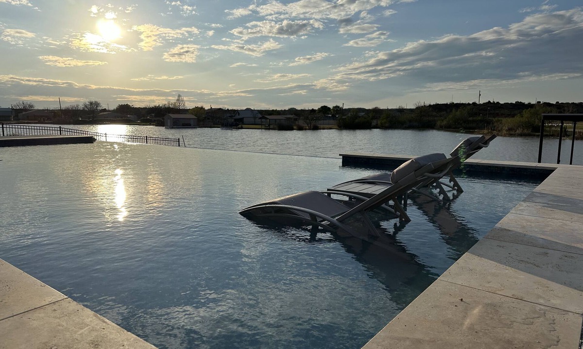 San Angelo House | The Cove at Lake Nasworthy Luxury