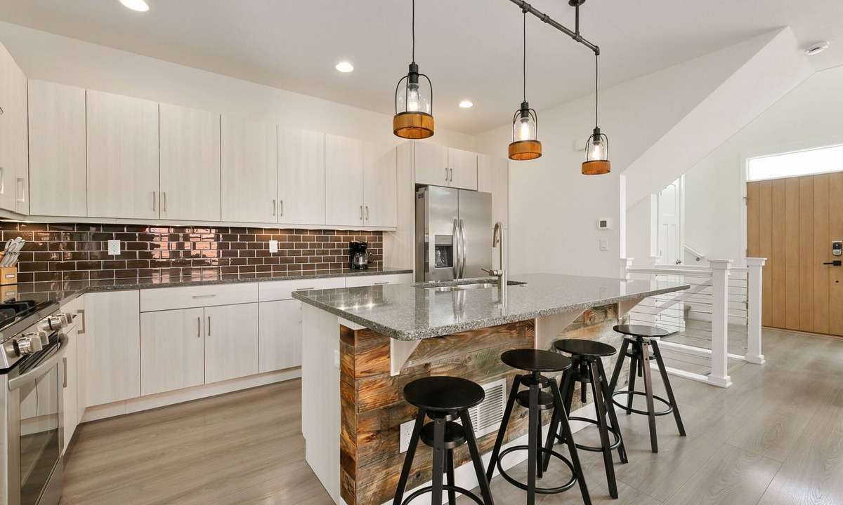 Old Town North House | The Cycle Haus - Rooftop Deck With Hot Tub & Views