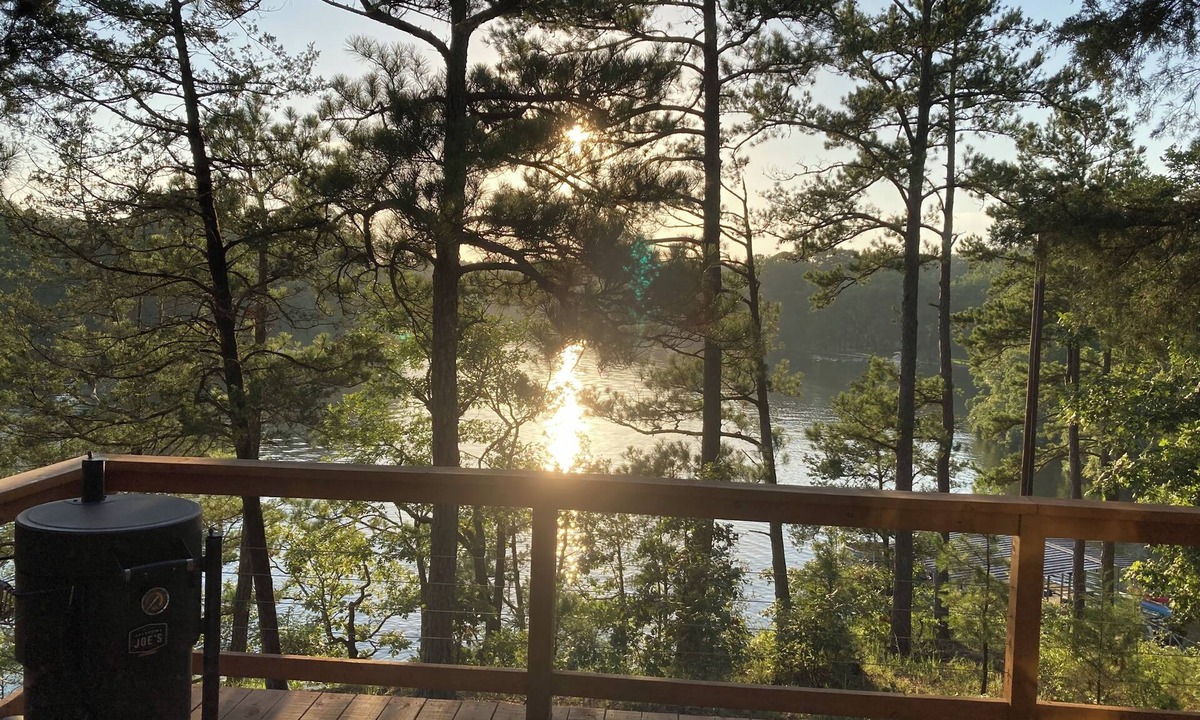 Mid America Cabin | The Cypress at Hamilton Cove ~ Relax Near Lake Hamilton ~ Cabin Six