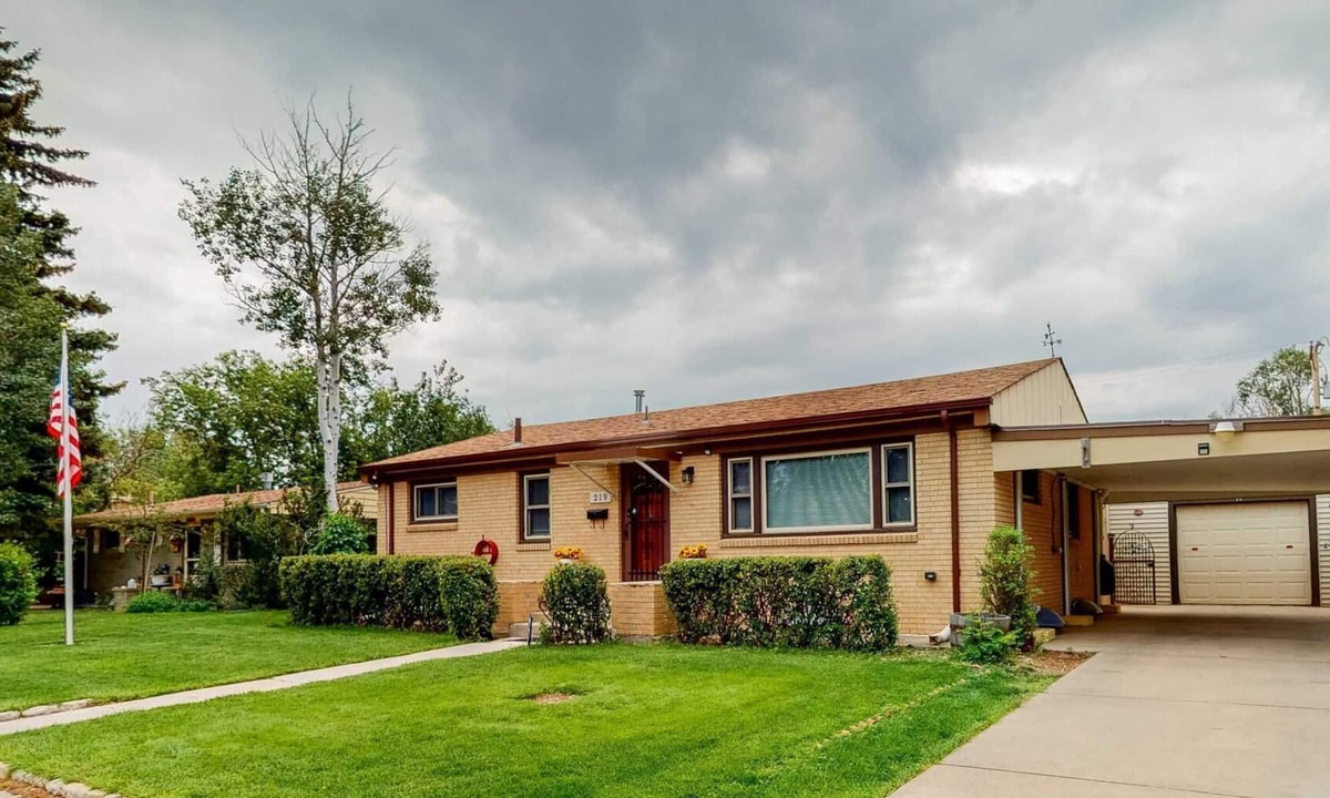 Cheyenne House | The Hobbs House - perfect family getaway!