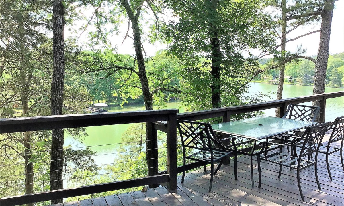 Mid America Cabin | The Maple at Hamilton Cove ~ Pet-Friendly ~ Cabin 10