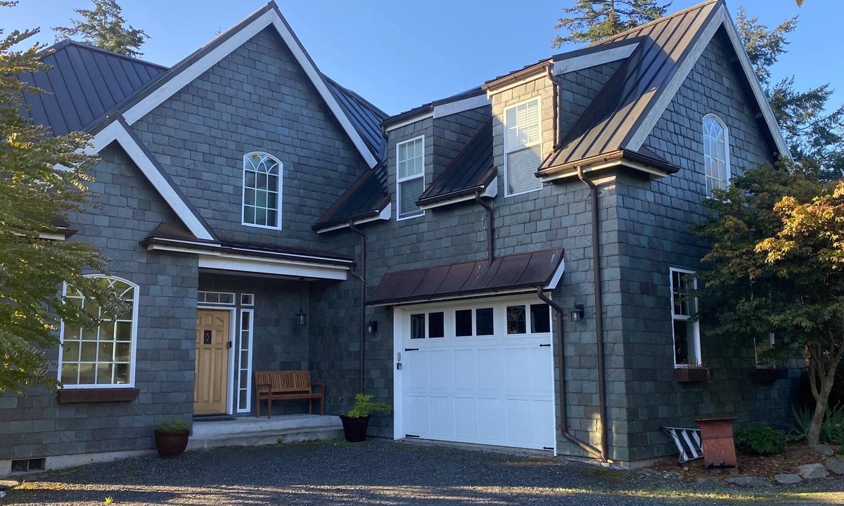 Eastsound House | The Orchard at Lovers Lane and Enchanted Forest. Hot Tub, Pets Welcome