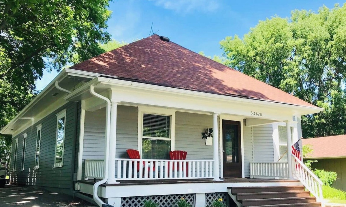 De Soto House | The Park House: 3 Bed near KC, Weddings, WC26