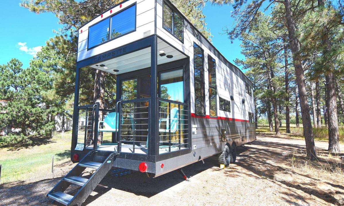 Elizabeth House | The Ponderosa Perch, a modern tiny home nestled in the pines of Elizabeth