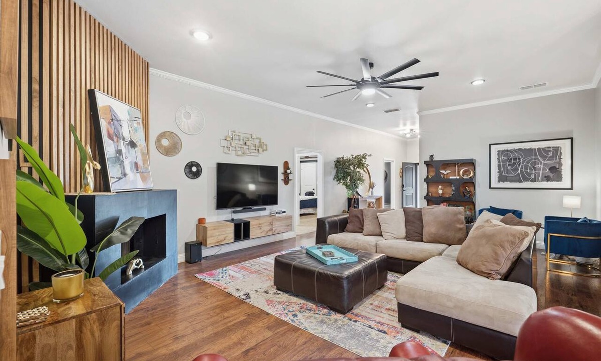Lubbock House | The Quincy - 4BR/2BA - Southwest Lubbock