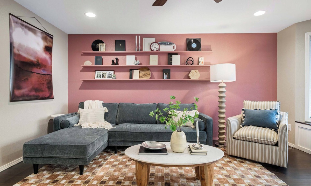 Tri-Cities House | The Speakeasy - 3 Bedroom Home in Pasco