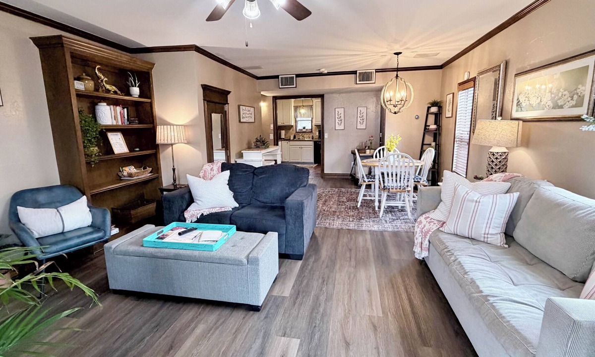 Stillwater House | The Stadium Sweet Spot