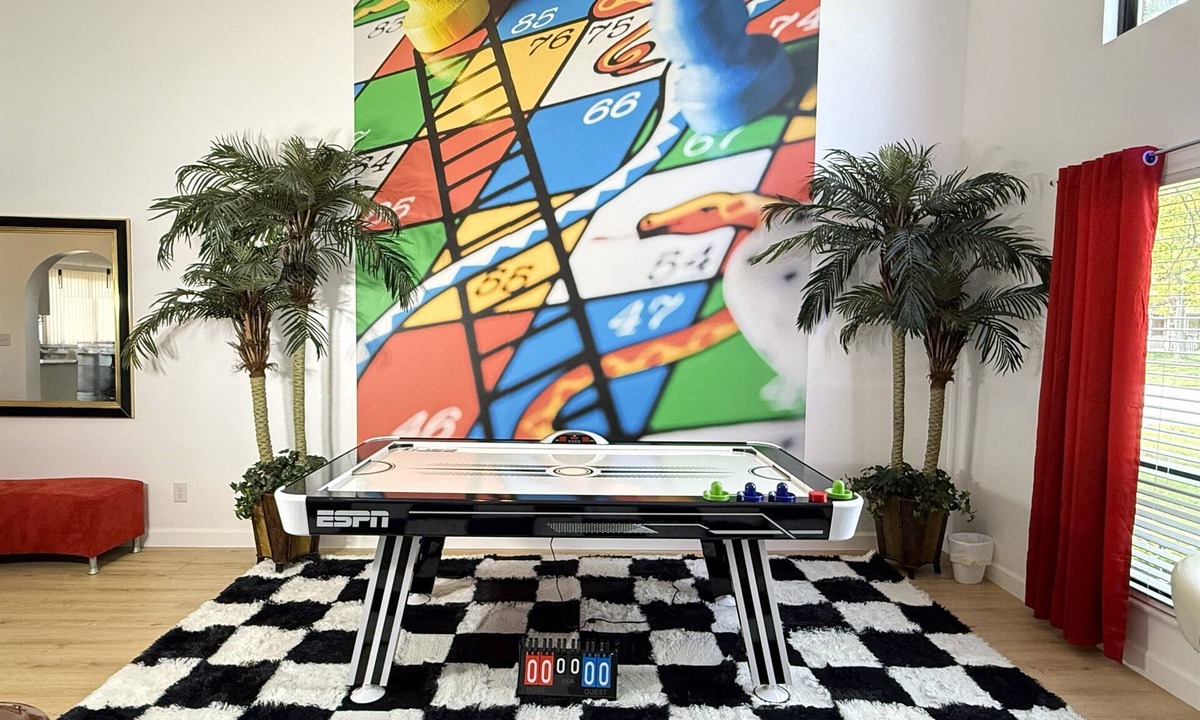Huber Heights House | This Isn’t Just a Stay… It’s an Experience